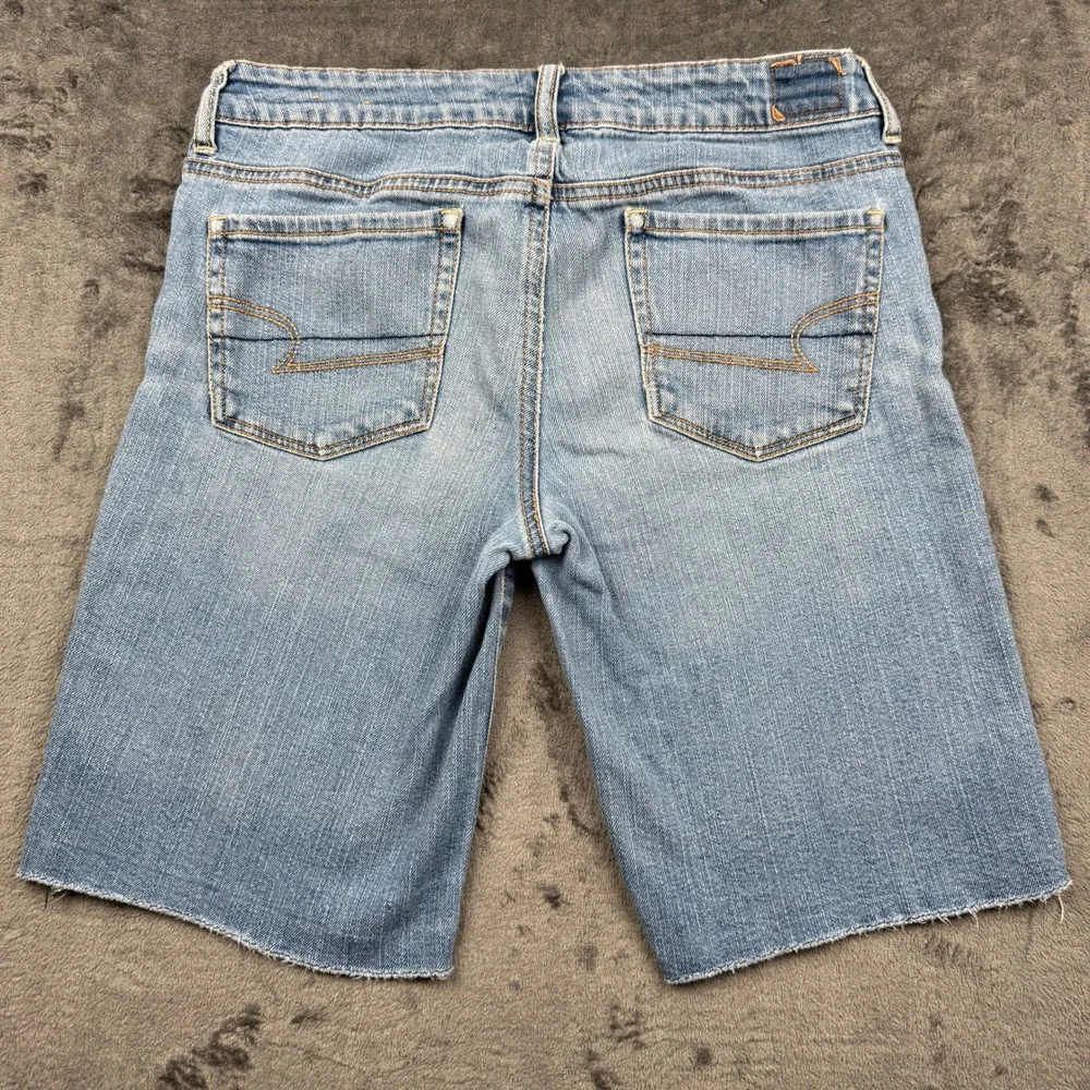 American Eagle Bermuda Denim Shorts Womens 8 Raw Hem Stretch Blue Excellent